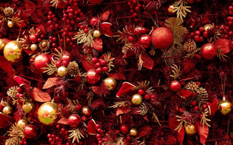 Brighten Love with a 7-Foot Christmas Tree